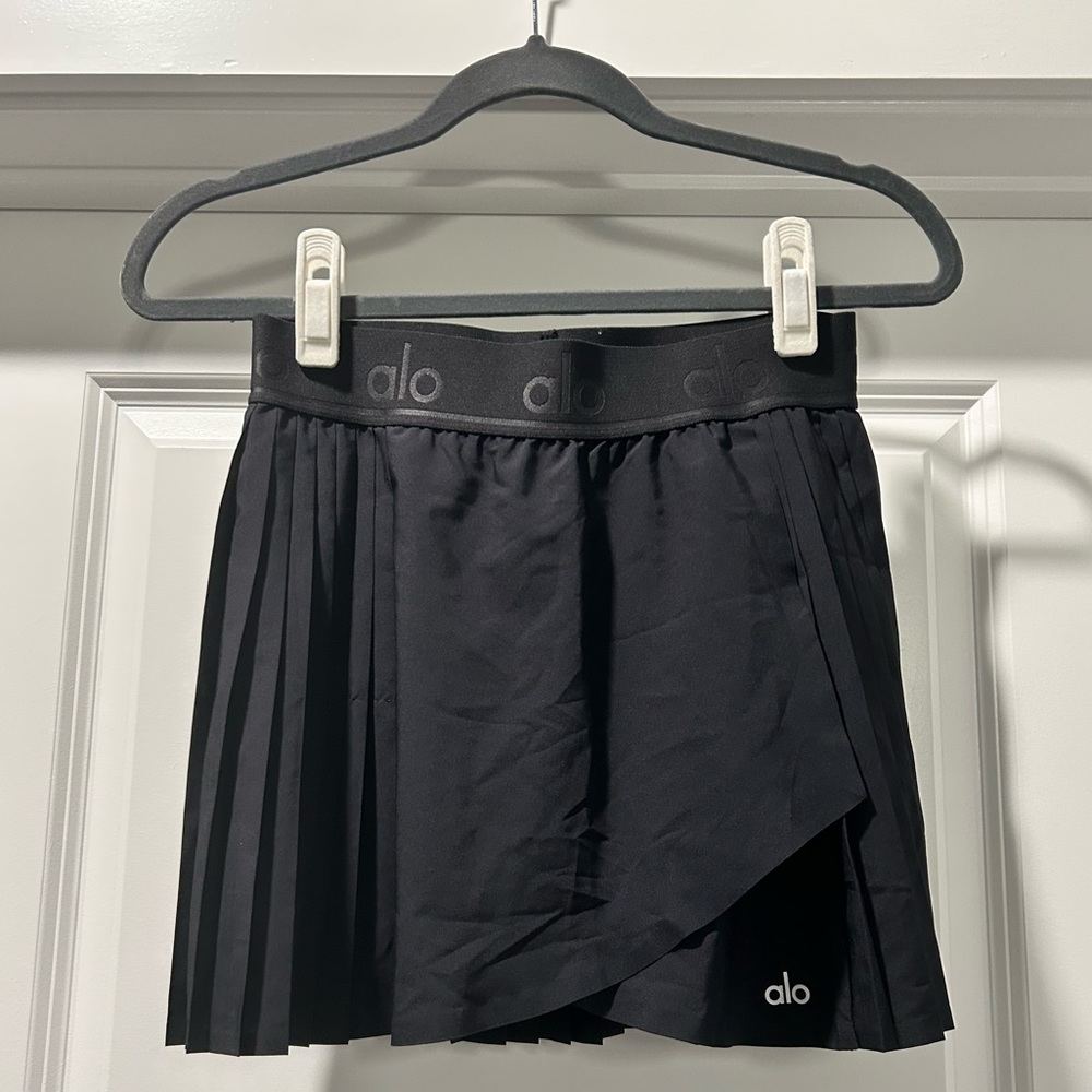 NWOT Alo Yoga Aces Tennis Skirt